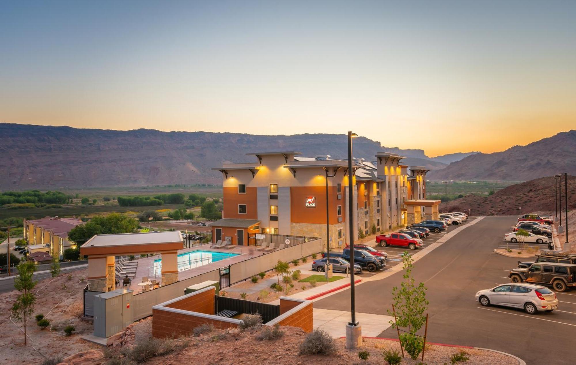 My Place Hotel-Moab, Ut Dış mekan fotoğraf
